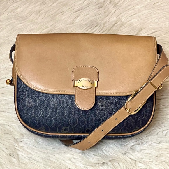 Authentic Christian Dior shoulder bag - Picture 3 of 16